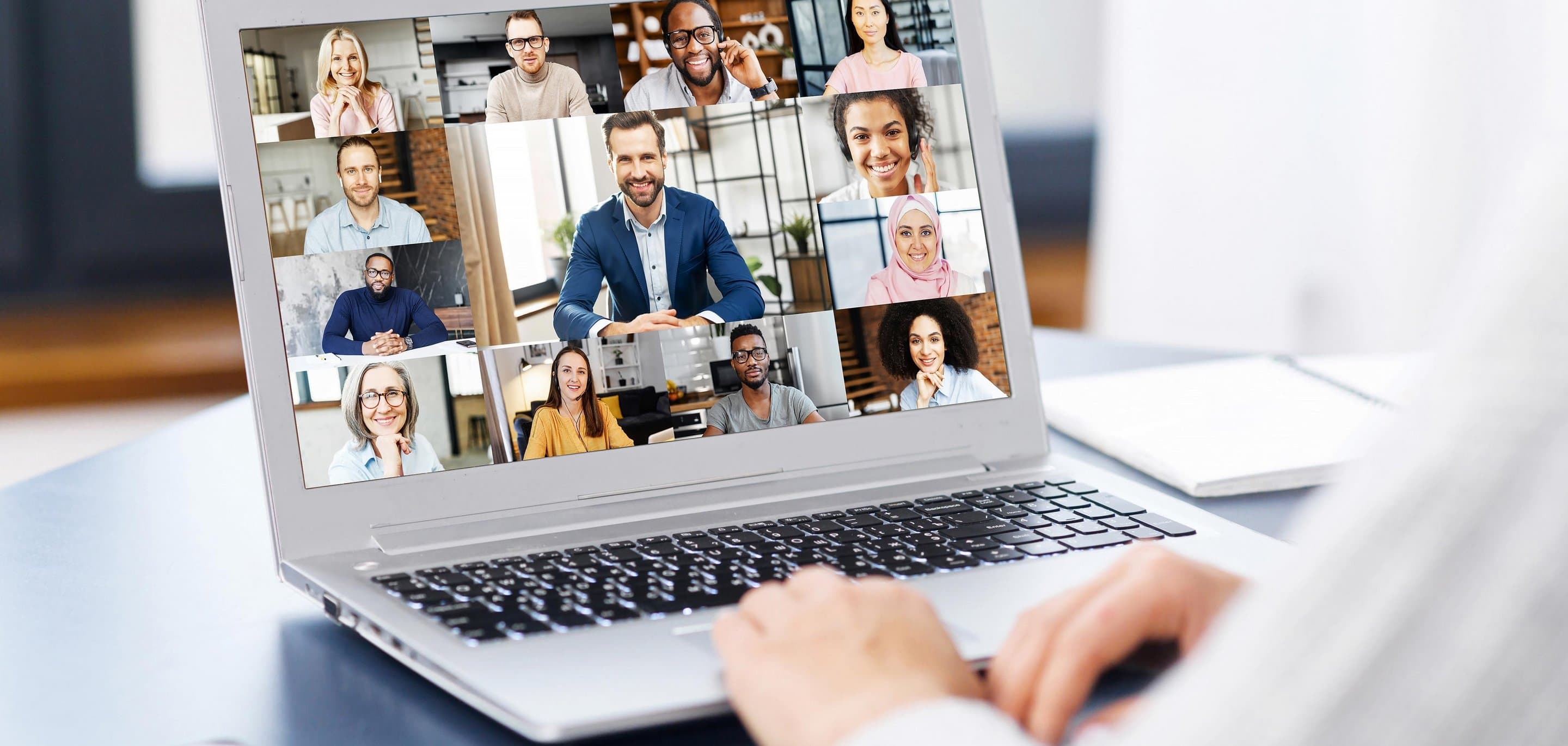 Microsoft Teams Essentials Symbolbild für Microsoft Teams Essentials.