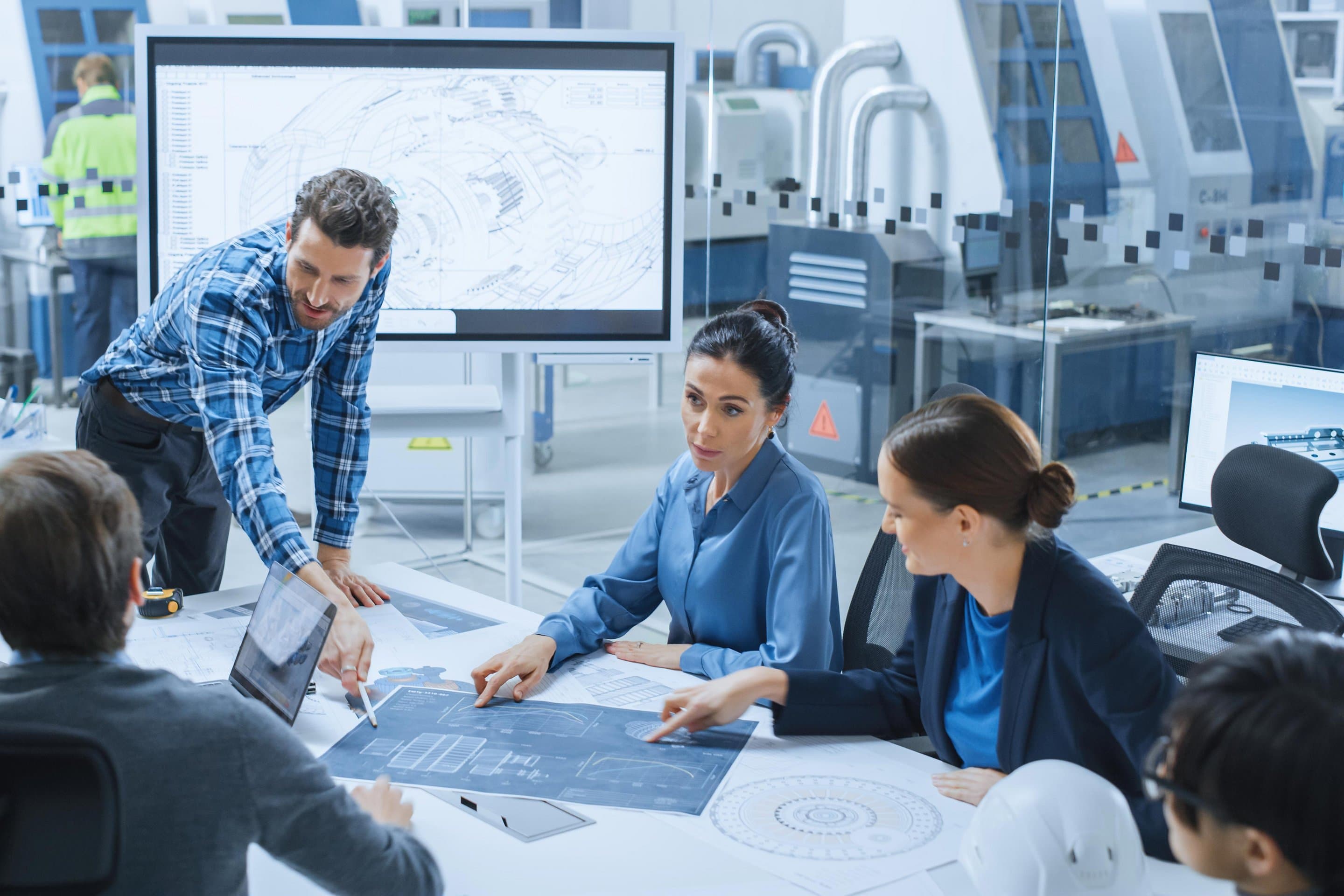 Mitarbeiter im Teamwork. Symbolbild für Teamwork mit Microsoft 365 und Teams.